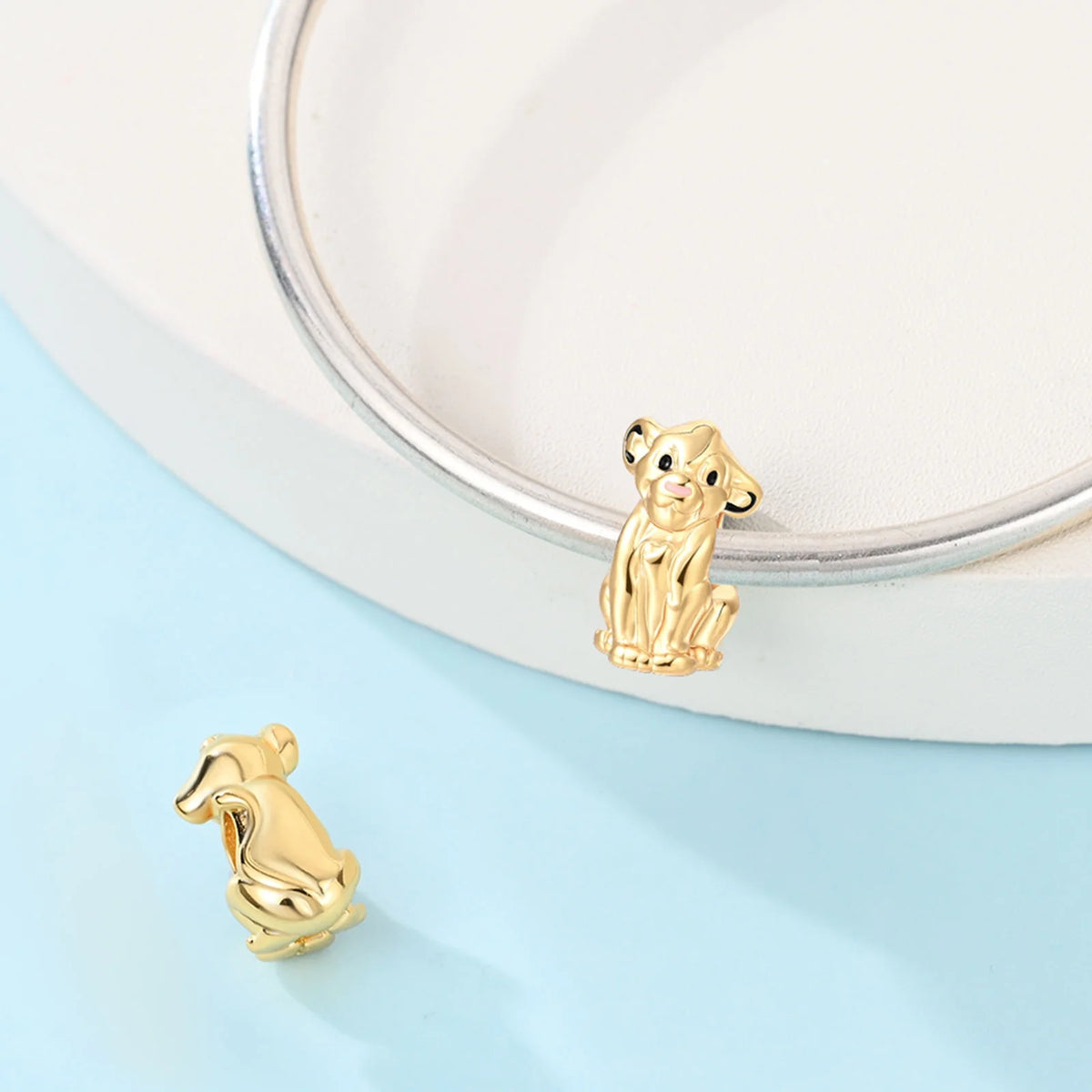 DSN 925 Silver King Of The Grasslands 2026 Charm Beads Pendant Fits Bracelet Necklace DIY Women Festival Party Jewelry Gifts Pi-Mart