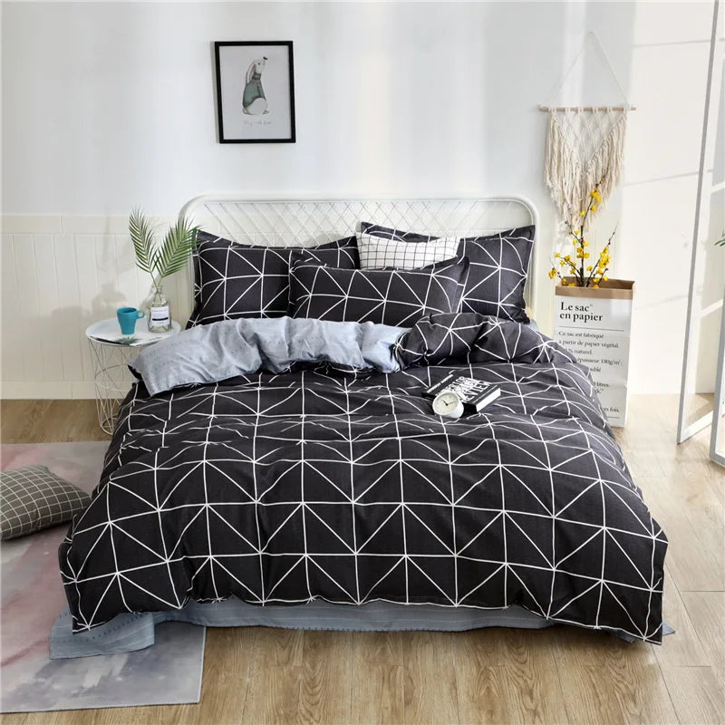 Lovely Cartoon King Size Duvet Cover Set 220x240 Skin Friendly Double Bed Quilt Cover Blanket Comforter Cover and Pillowcase Pi-Mart