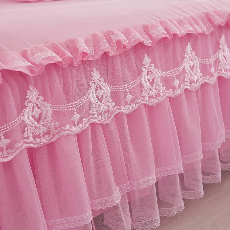 1 Piece Lace Bed Skirt +2pieces Pillowcases bedding set Princess Bedding Bedspreads sheet Bed For Girl bed Cover King/Queen size LadyShow.Store