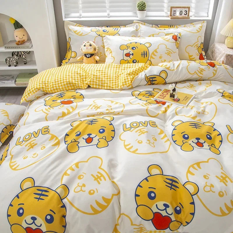 Lovely Cartoon King Size Duvet Cover Set 220x240 Skin Friendly Double Bed Quilt Cover Blanket Comforter Cover and Pillowcase Pi-Mart