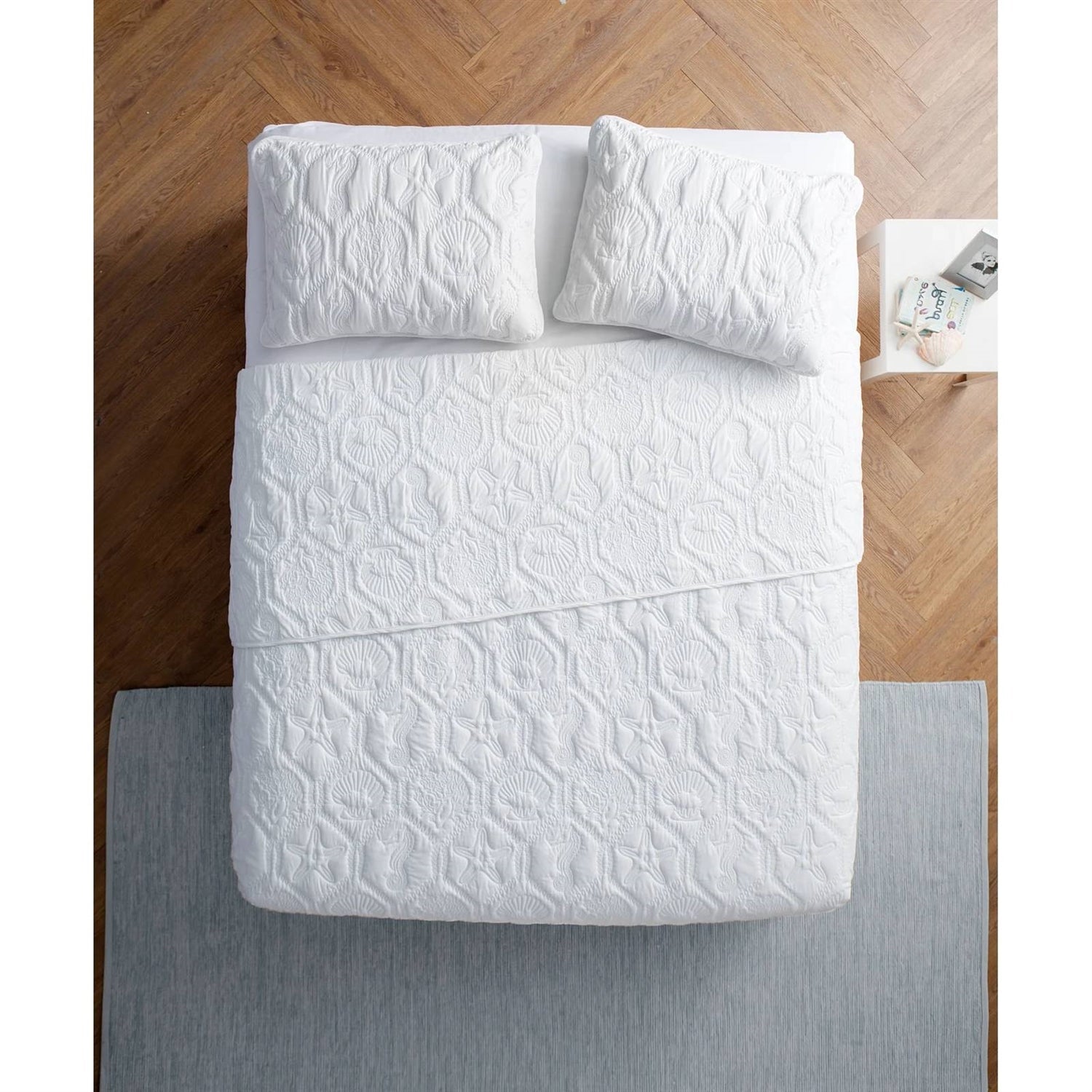 Queen size Coastal Beach Seashells Starfish Sea Horse White 3-Piece Quilt Set LuxuryLifeWay Online Store