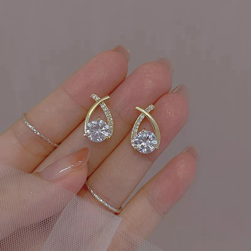 Shiny Micro-inlaid Rhinestone Earrings Ladies Fashion Delicate Geometric Cross Stud Earring Daily Life Party Ear Accessory C Pi-Mart