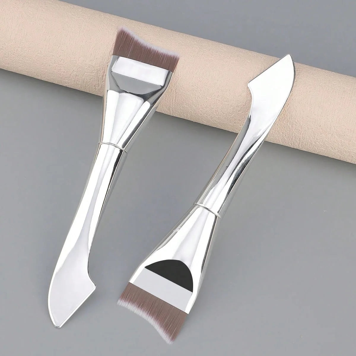 Upgraded Crescent Design Foundation Makeup Brush Ultra-thin Smooth Application Liquid Mask Spatula Makeup Brushes Beauty Tools Pi-Mart