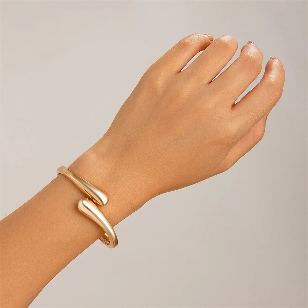 Wide Metal Bangle Ring for Women Gold and Silver Color Chunky Waterdrop Open Wrist Cuff Thick Irregular Twisted Bracelet Jewelry Pi-Mart