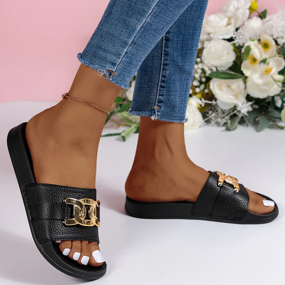 Women Summer Fashion Golden Buckle Anti-Slip, Lightweight, Comfortable, Breathable Round-Toed Indoor and Outdoor Slippers Pi-Mart