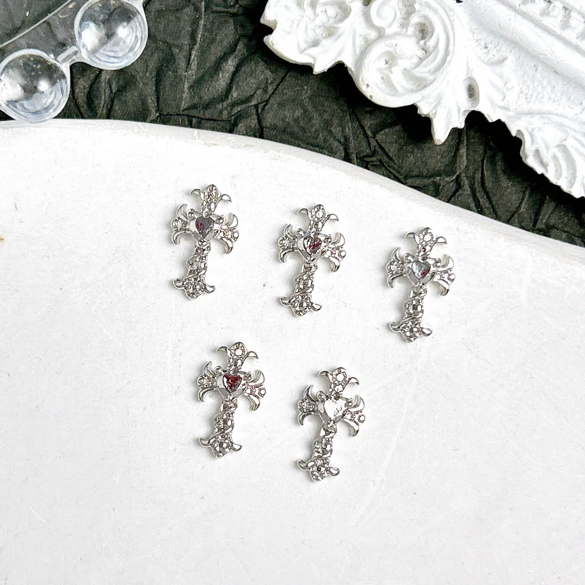 20PCS 3D Light Luxury Classic Cross Nail Charms Creative Exquisite Retro Alloy Cross Nail Art Decorations for DIY Cool Manicure Pi-Mart