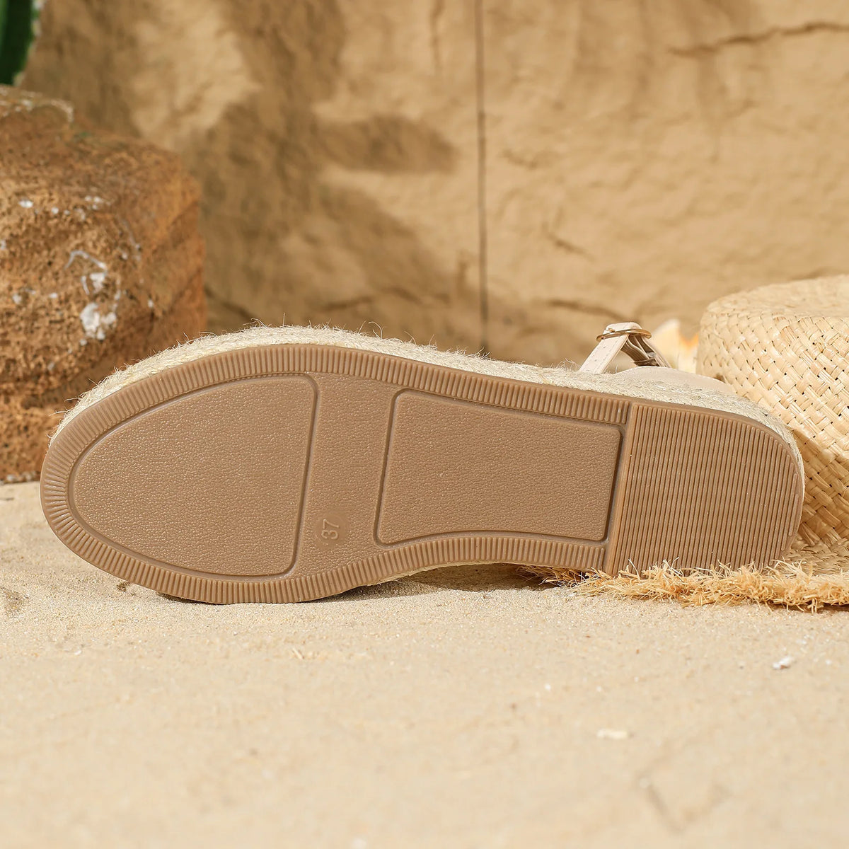 New 2026 Summer Women's Vintage Flats Hemp Rope Bottom Sandals Comfortable Sandals Women's Fisherman Sandals Sandalias De Mujer Pi-Mart