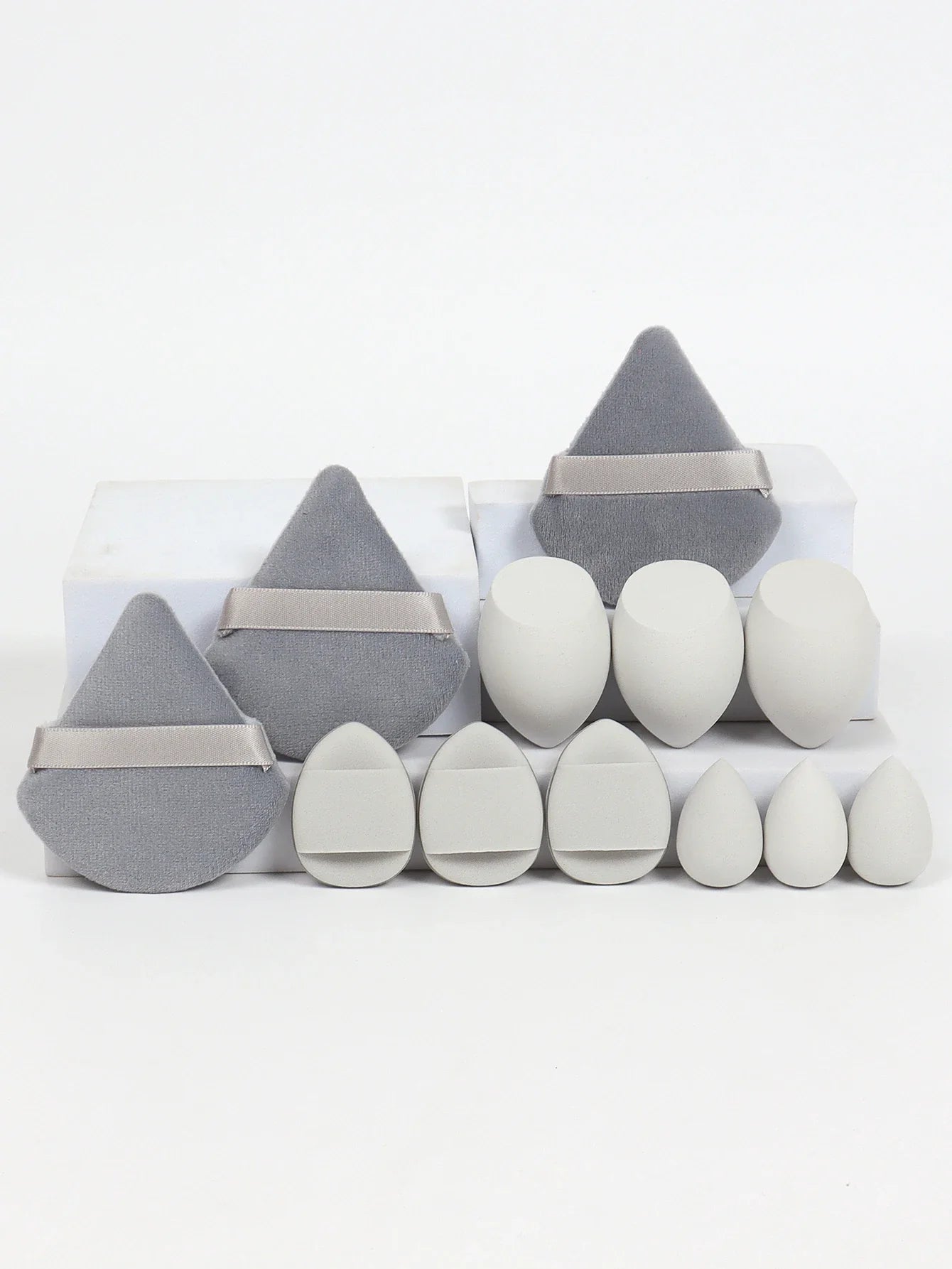 12-Piece All-Purpose Makeup Sponge Set, Made of 3 Loose Powder Puffs, 3 Mini Air Cushion Puffs, 3 Beauty Eggs and 3 Mini Beauty LadyShow.Store