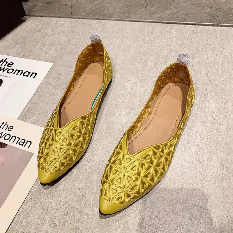 Flat Shoes Women 2026 Summer Pointy Joker Hollow Leisure Commuter Flat Spring Elegant Women's Shoes Breathable Hole Shoes Pi-Mart
