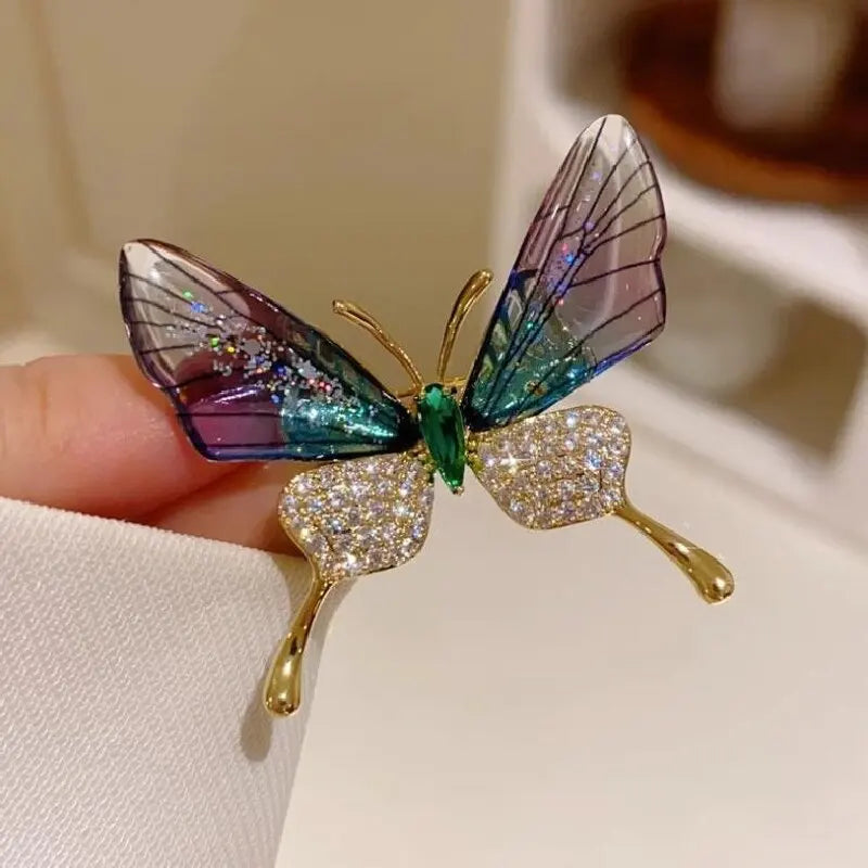 Cute Butterfly Brooch for Women, Sparkling and Vibrant with Forest Style Design, Daily Wear Brooch Accessories Pi-Mart