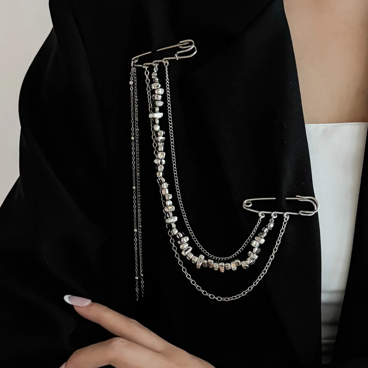 Retro Sweet Imitation Pearl Metal Chain Tassel Pendant Pin Pants Foot Chain 2025 Creative Girl Fashion Sweet Fashion Jewelry Pi-Mart