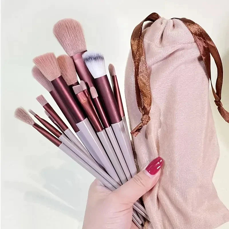 Makeup Brush Set Soft Fluffy Professiona Cosmetic Foundation Powder Eyeshadow Kabuki Blending Make Up Brush Beauty Tool Makeup Tri Light Beauty