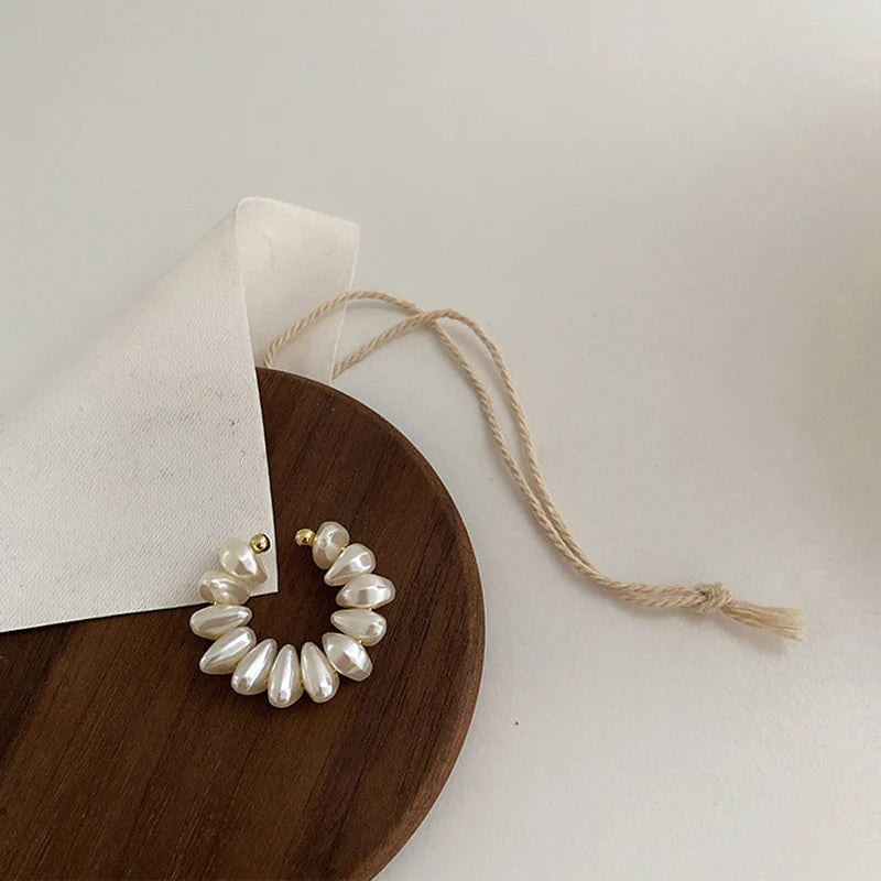 Irregular Pearl Ear Clip Fake Piercing Ear Cuff Artificial Pearls Ear Clips On Earrings Women French Retro Elegant Jewelry Gifts Pi-Mart