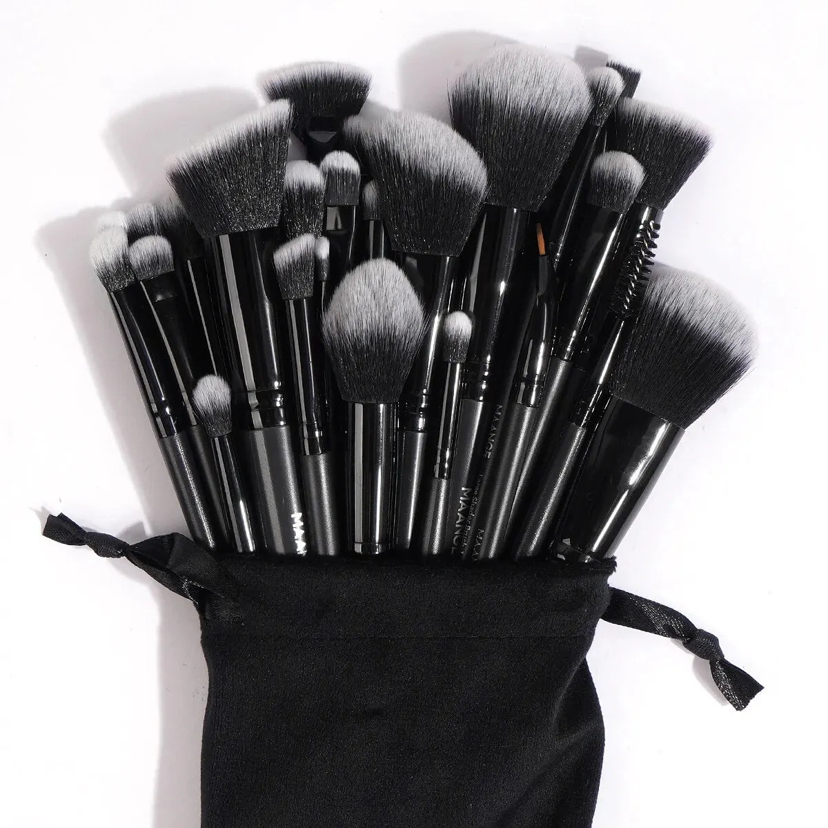 MAANGE 30pcs Professional Makeup Brush Set Foundation Concealers Eye Shadows Powder Blush Blending Brushes Beauty Tools with Bag Pi-Mart