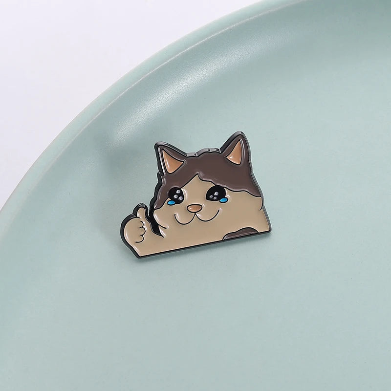 Thumb Up Crying Cat Enamel Pin Kawaii Humorous Animal Brooch Lapel Backpack Badge Funny Jewelry Gifts For Cat Lovers Friends Pi-Mart