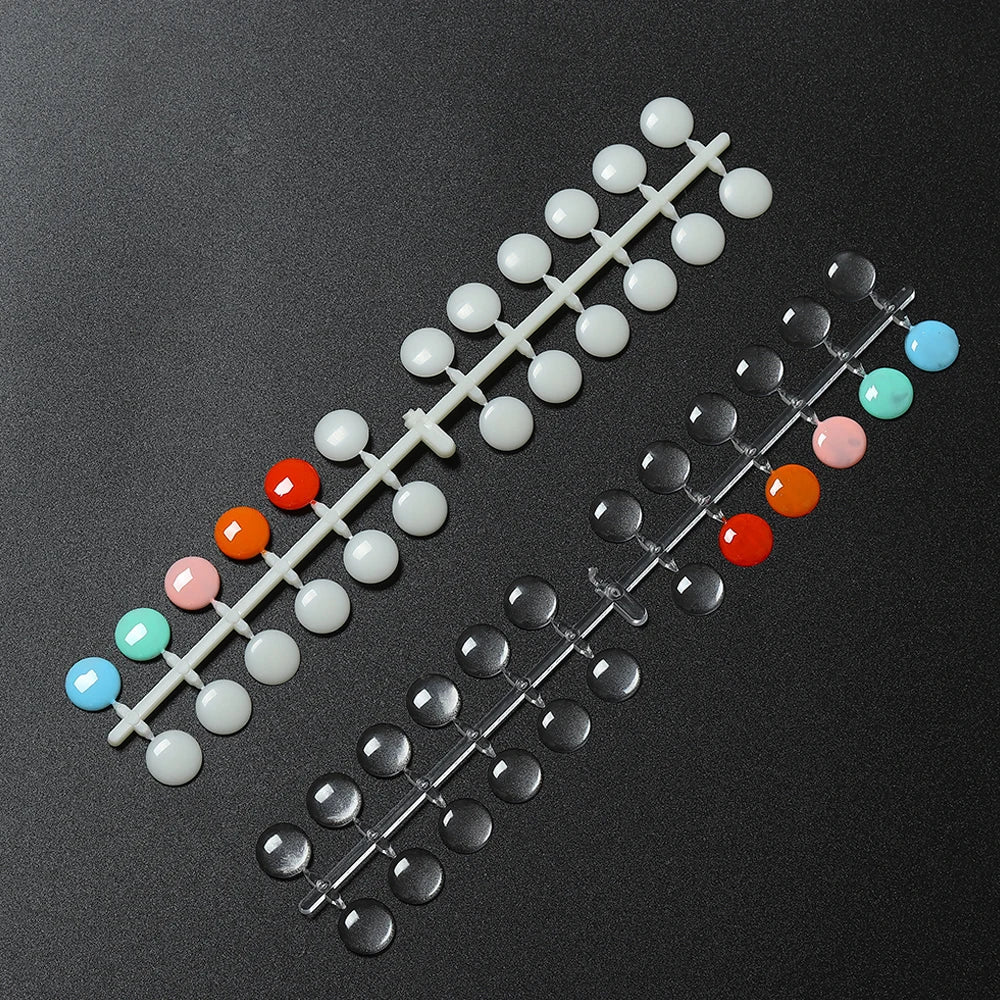 TP 120pcs Nail Polish Display Table With Stickers Polka Dot Color Card Nail Display Board Clear/Nature Color Card Nail Art Tools Tri Light Beauty