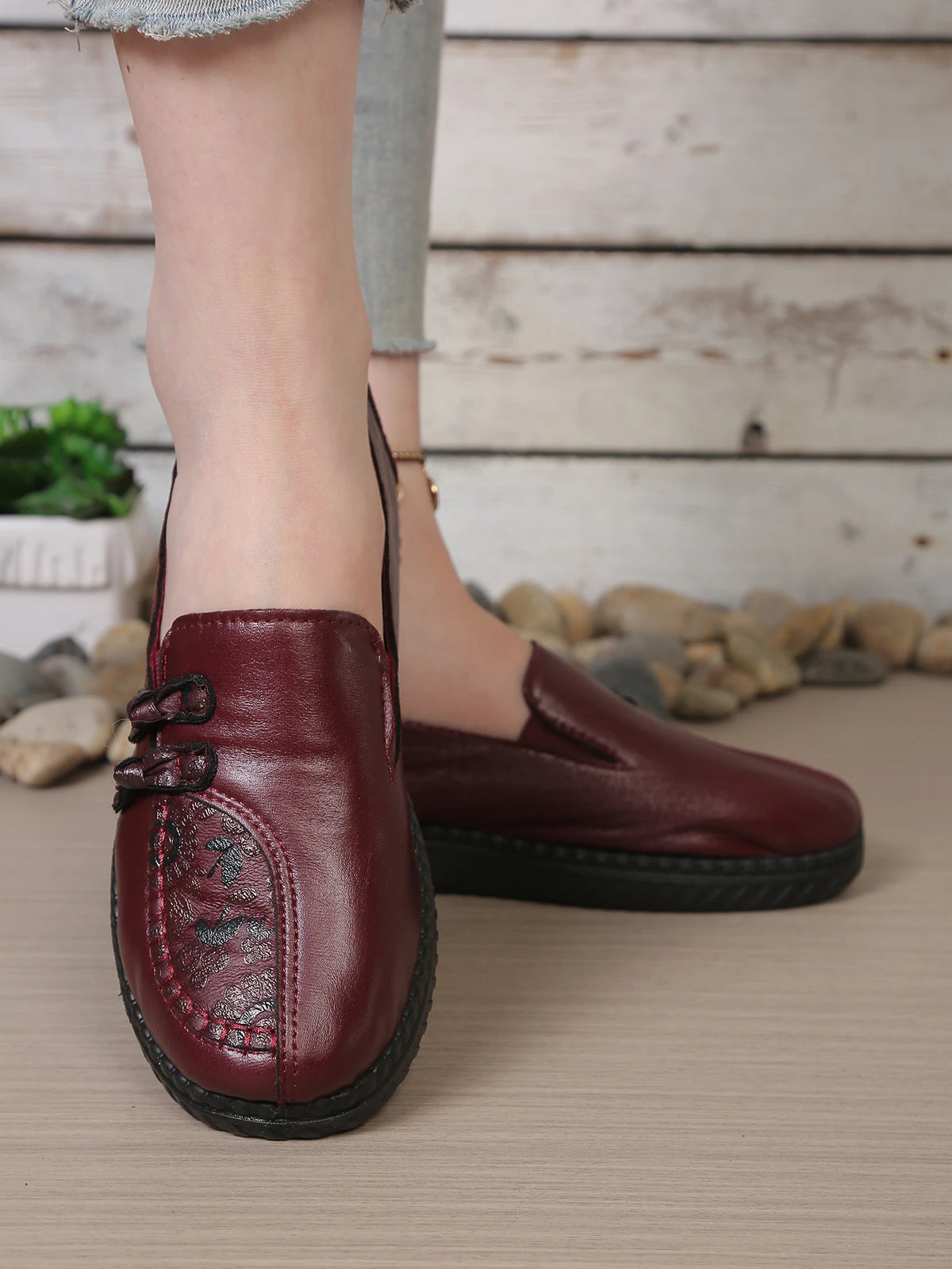 Women's Leather Flat Shoes, Spring and Autumn Women's Loafers, Single Classic Mom Shoes, Anti-Slip Comfortable and Free Shipping Pi-Mart