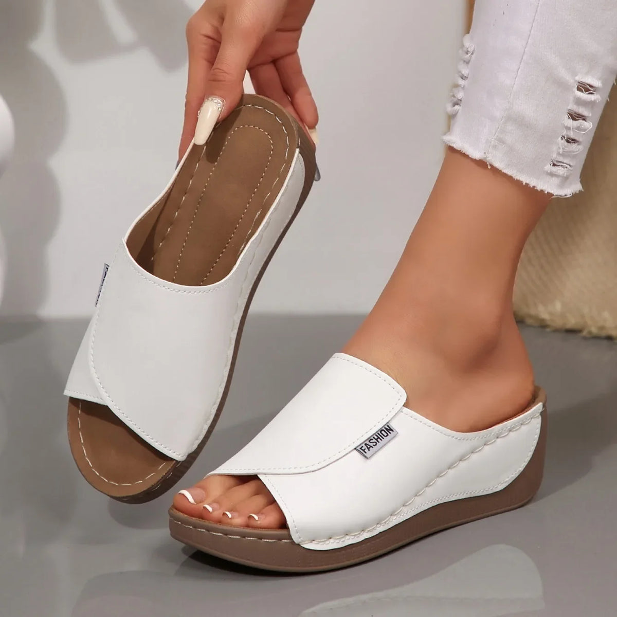 Women Wedge Slippers Summer 2025 New Fashion Slippers Open Toe Breathable Sandals Comfortable Buckle Woman Shoes Slides Women Pi-Mart