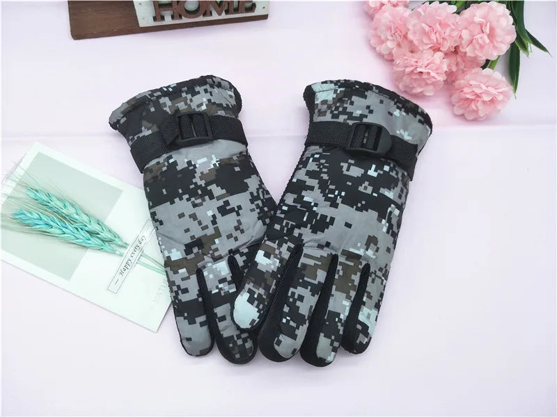 Kids Winter Gloves for Boys Girls 8-12 Years Old Fleece Lined Warm Thick Camouflage Ski Cycling Design Mittens Accessories Pi-Mart