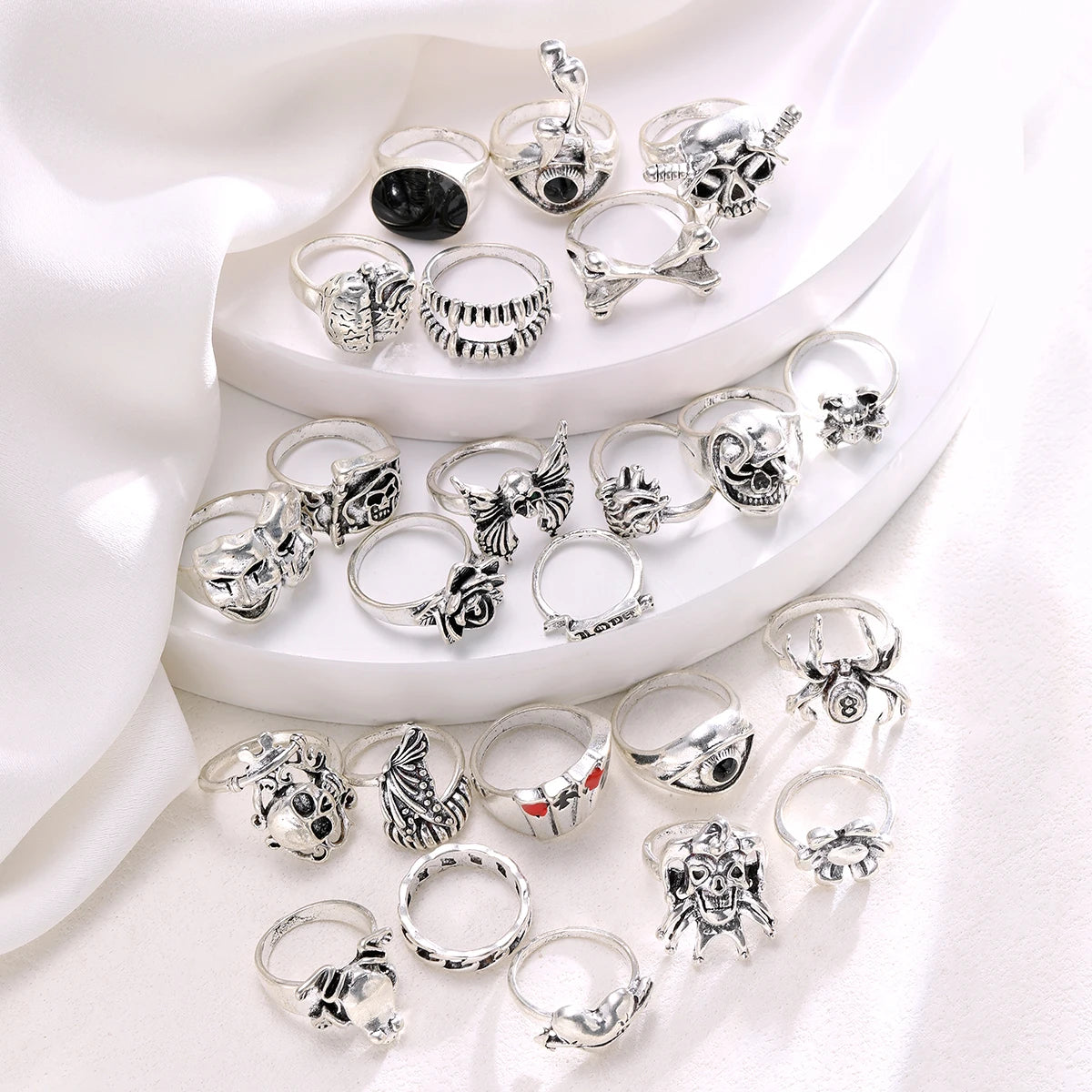 24 Pcs Gothic Skeleton Unisex Ring Set Punk Grunge Butterfly Frog Woman Man Jewelry Hip Hop Party Street Ring Accessories Gift Pi-Mart