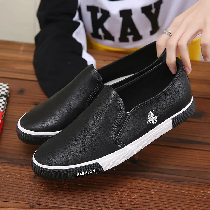 2026 New Leather Men's Shoes Luxury Fashion Men Casual Shoes Retro Comfortable Loafers High Quality Men's Sneakers Driving Shoes Pi-Mart