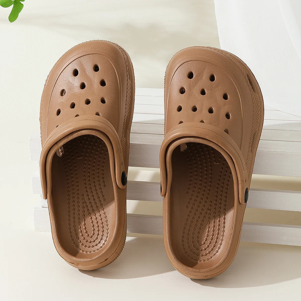 Women's Croc Shoes, Girls' Outerwear, Couples' Baotou Slippers,, Women's Home Shoes, Women's Sandals, Men's Croc Shoes LadyShow.Store