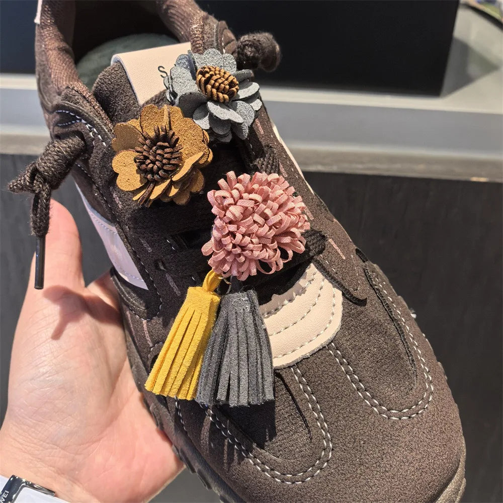 1Pcs Autumn Winter Maillard Tassel Pendant Shoe Charms Leather Flower Shoelace Buckle Sports Shoe Decoration Accessory Buckle Pi-Mart