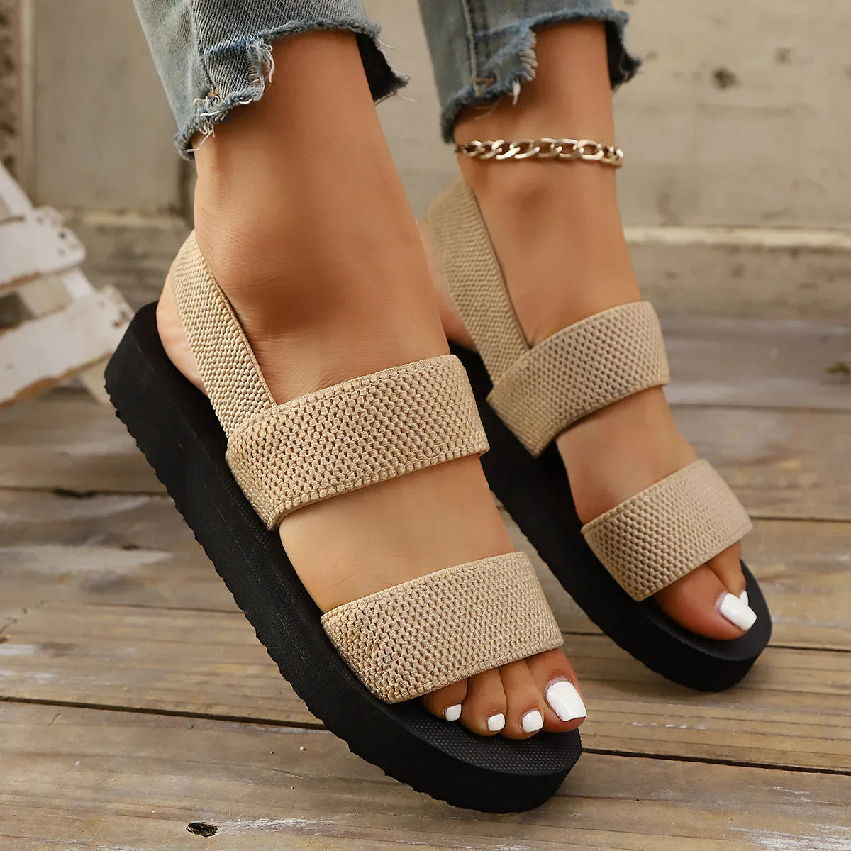 Ladies Elastic Flat Sandals Simulated Grass Weave Lightweight Beach Casual Shoes Classic Black LadyShow.Store