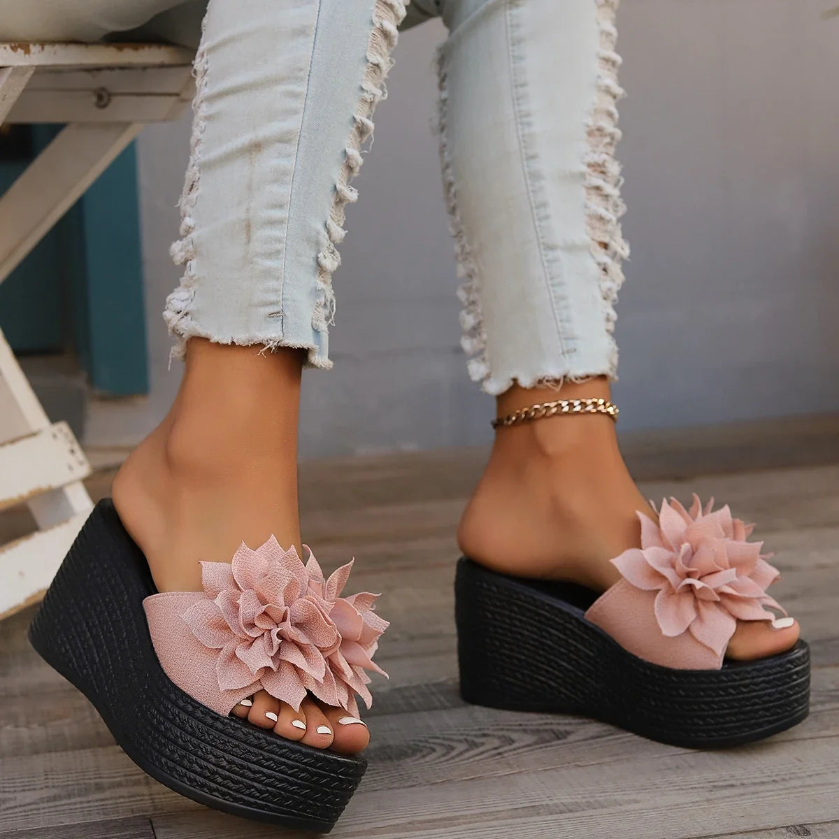 Women Platform Slippers 2024 New Summer Beach Wedges Sandals Fashion Flower Casual Slippers Women High Heel Slippers Women LadyShow.Store