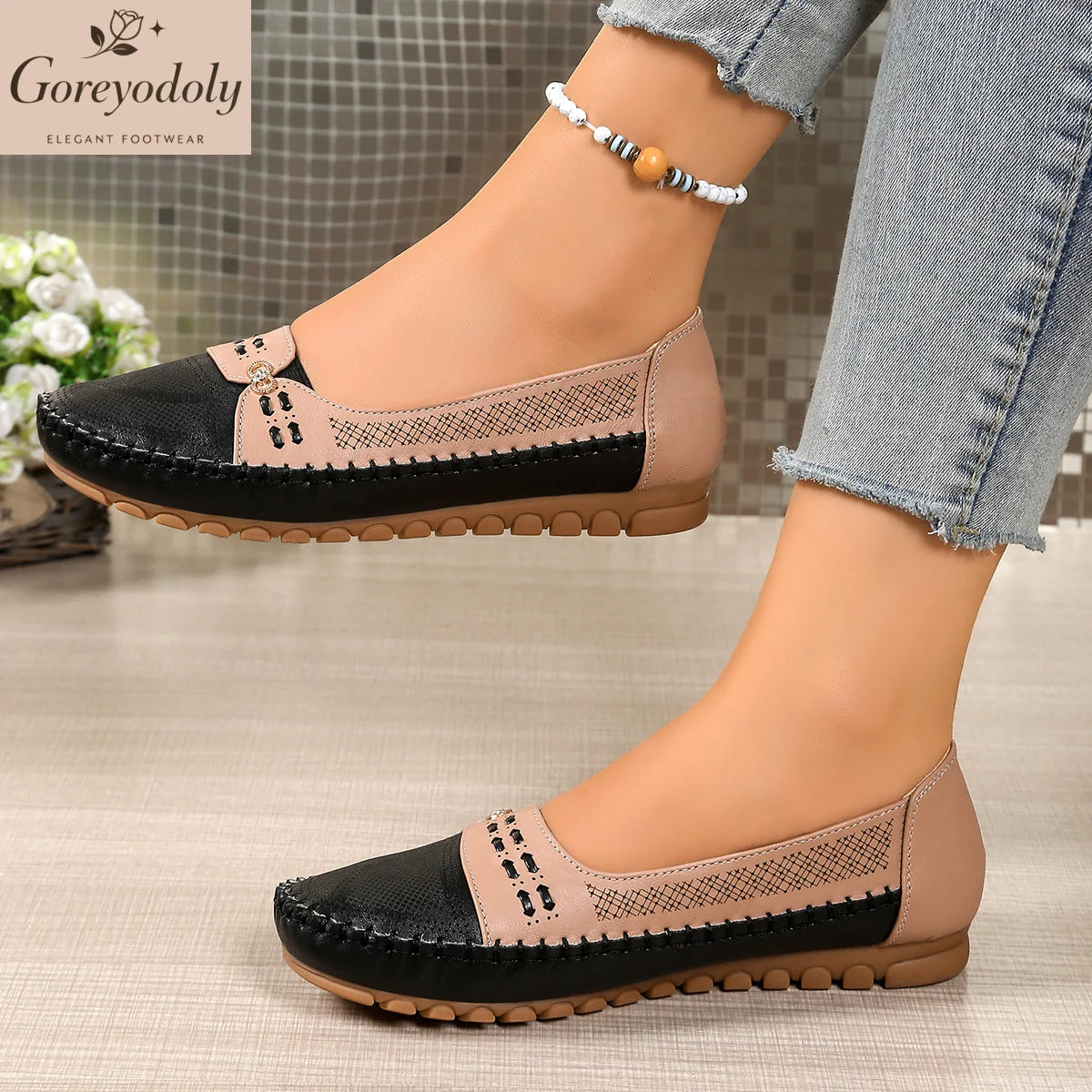 goreyodoly Women Slip On Loafers Wide Fit Comfortable Flats Lightweight Breathable Colorblock Shoes Chain Detail Durable Rubber Pi-Mart