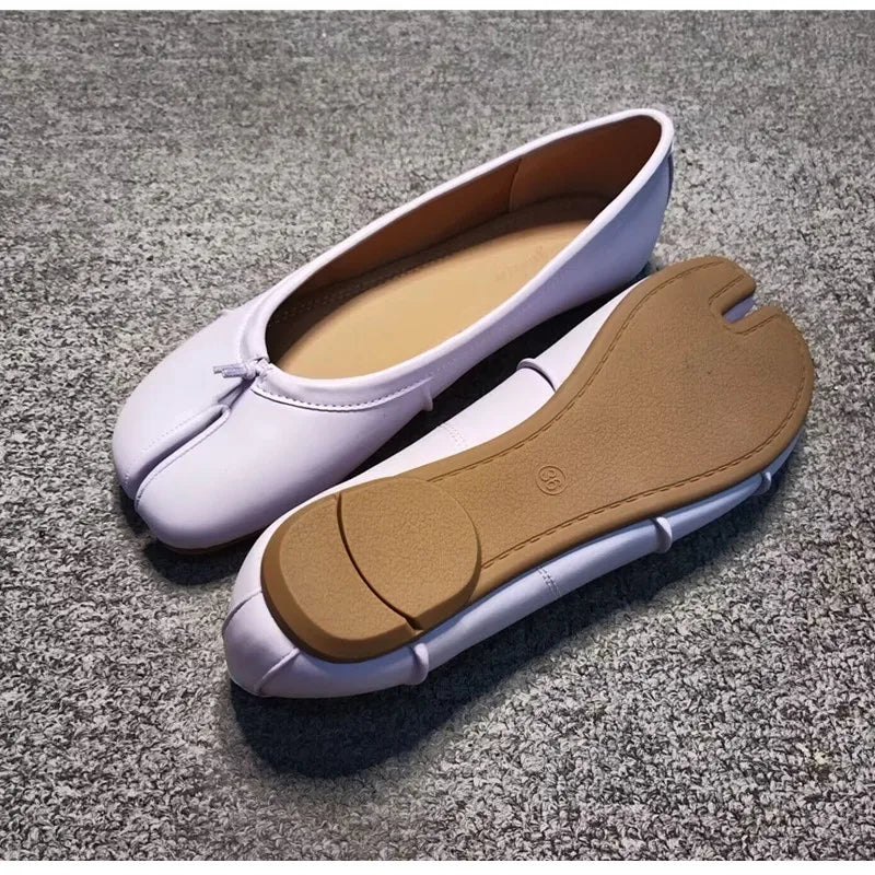 Split Toe Women Ballet Flats Fashion Tabi Shoes Casual Slip-on Loafers Ladies Pleated Leather Espadrilles Zapatillas Mujer Pi-Mart