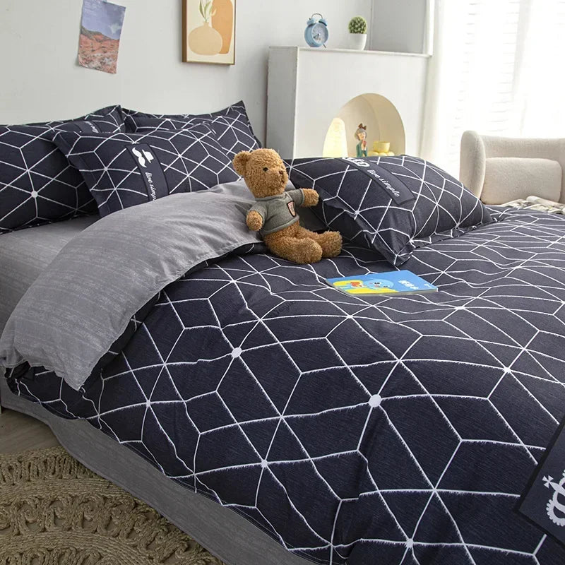 Lovely Cartoon King Size Duvet Cover Set 220x240 Skin Friendly Double Bed Quilt Cover Blanket Comforter Cover and Pillowcase Pi-Mart