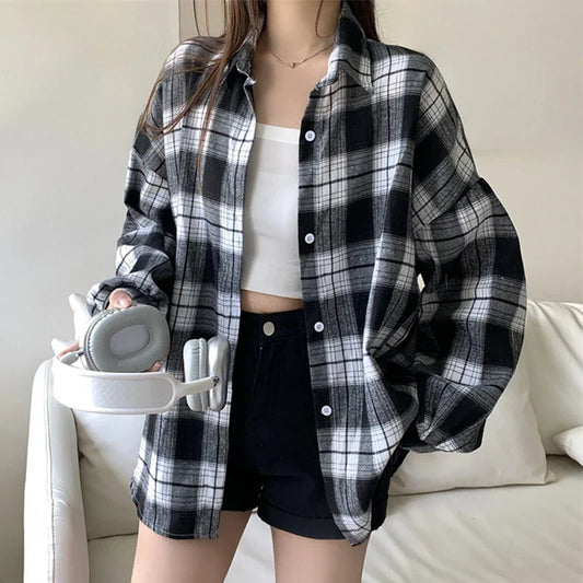 Black Flannel Shirt for Women Long Sleeve Collared Button-Up Tartan Plaid Shirt Jacket  Teen-girl Casual Everyday Outfit LadyShow.Store