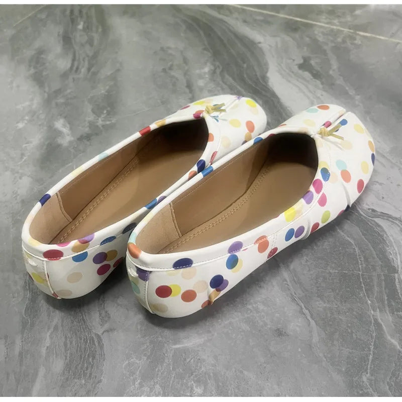 Split Toe Women Ballet Flats Fashion Tabi Shoes Casual Slip-on Loafers Ladies Pleated Leather Espadrilles Zapatillas Mujer Pi-Mart