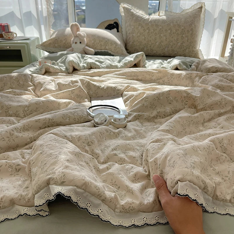 Summer Quilt Korean Style Duvet with Lace Single/Queen Size Comforter Flower Printed Quilted Blanket 여름이불 (No Pillowcase) Pi-Mart
