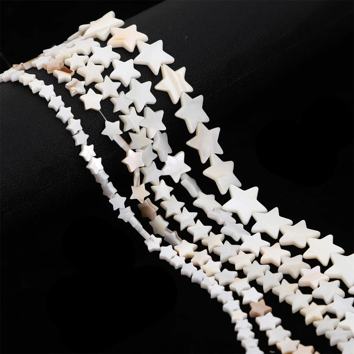 Natural Shell Beads Mother of Pearl Love Star Oval Round Flat Loose Spacer Beads for Jewelry Making DIY Charm Bracelet Necklace Pi-Mart