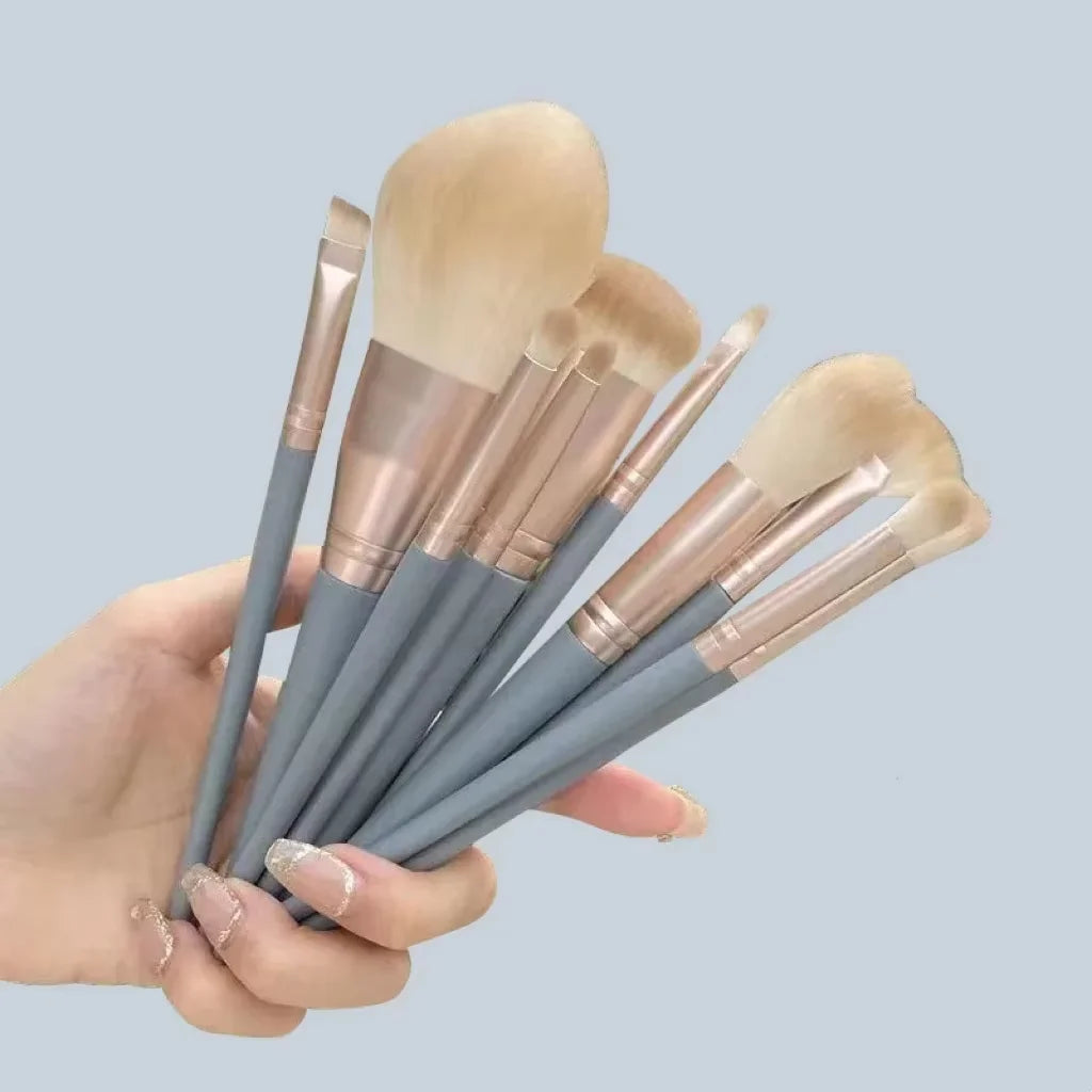 10PCS Makeup Brush Set Professional Super soft detail brush Blush Brush Foundation Concealer Eyeshadow Brush Tri Light Beauty