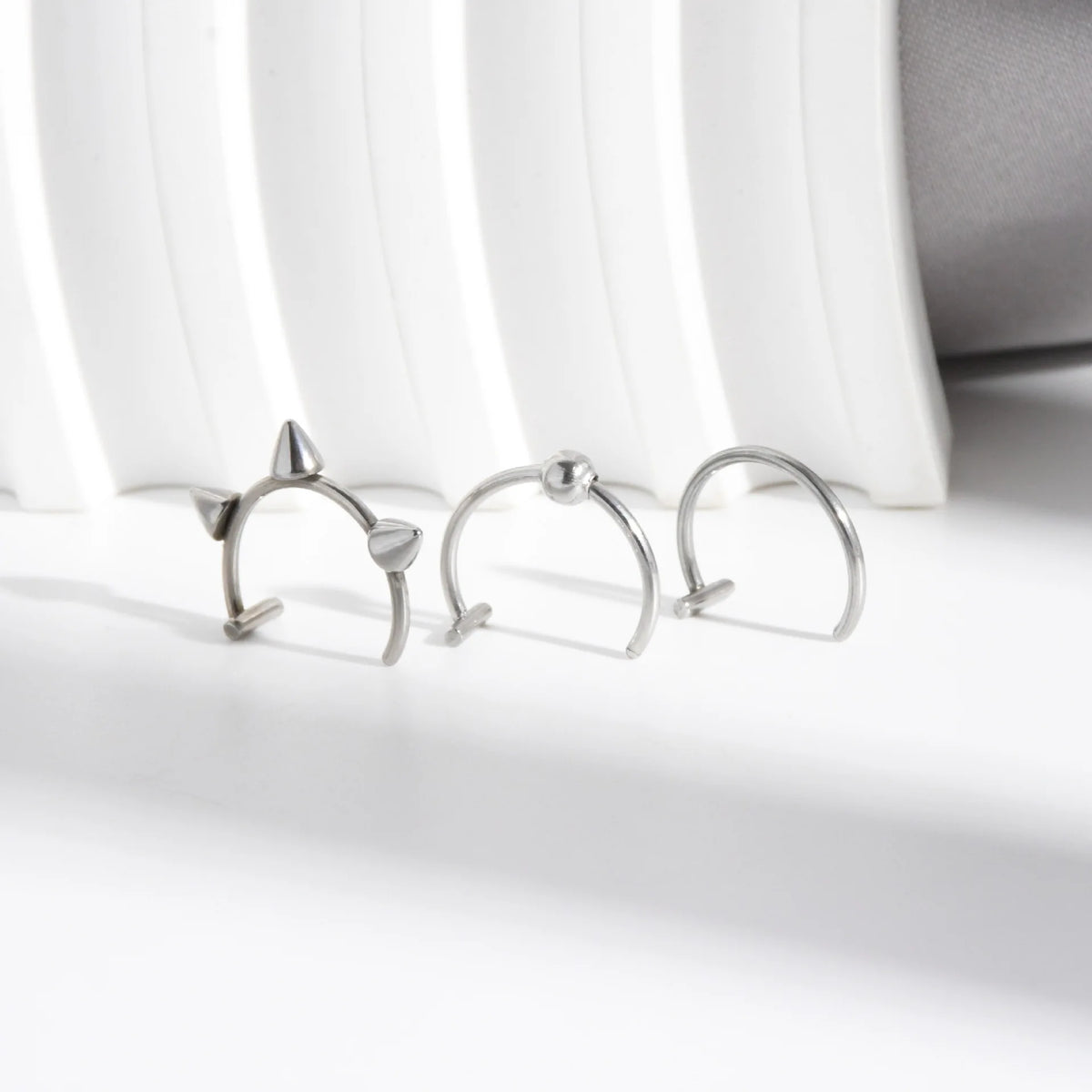 1Pc Stainless Steel Fake Nose Rings Hoops, Septum Rings C Clip Lip Ring Fake Nose Piercing Non-Pierced Body Jewelry for Women Pi-Mart