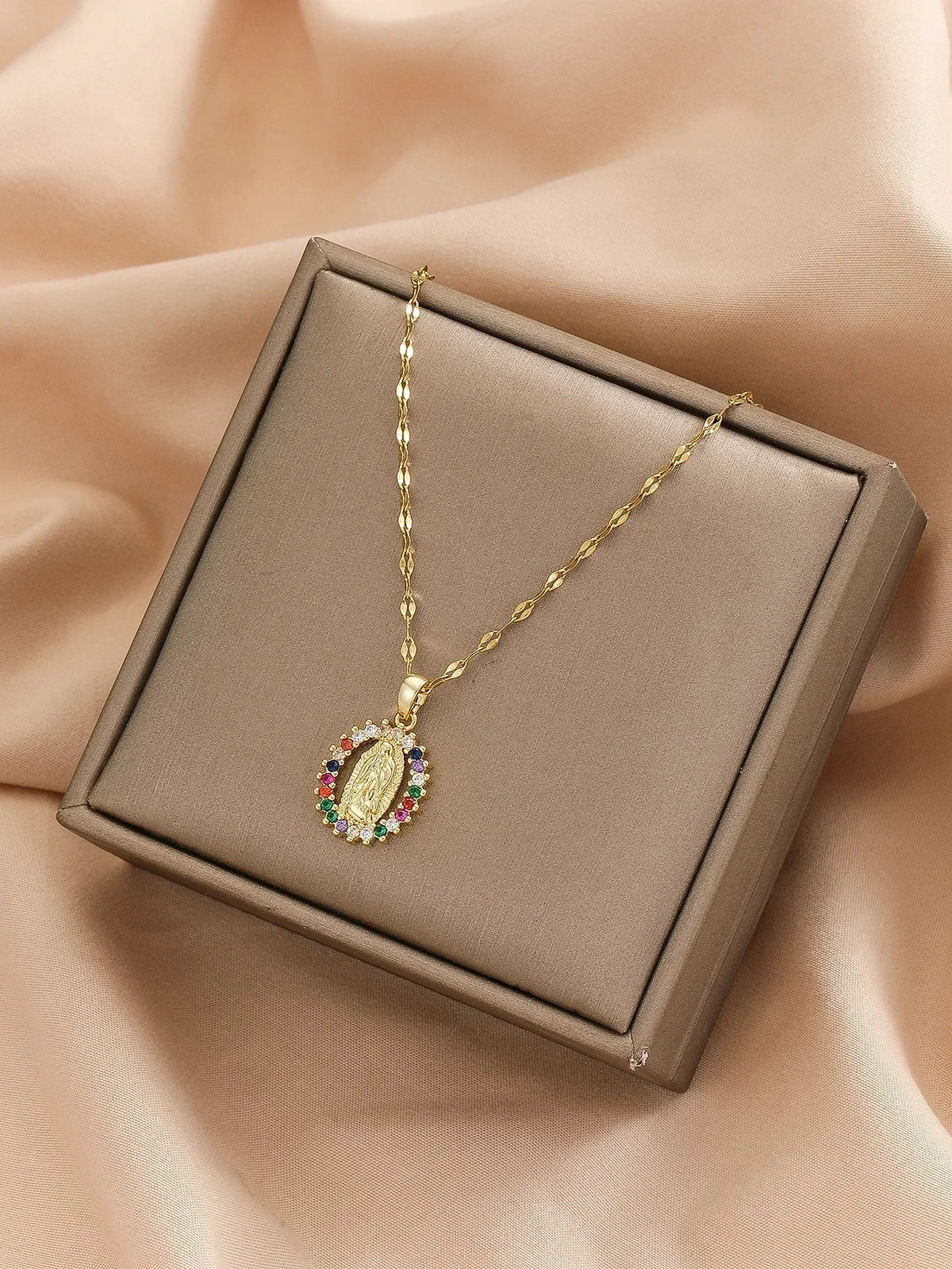 European and American Fashion and Gorgeous Women's All Sky Star Micro Inlaid Colorful Zircon Virgin Mary Hollow Necklace Pi-Mart