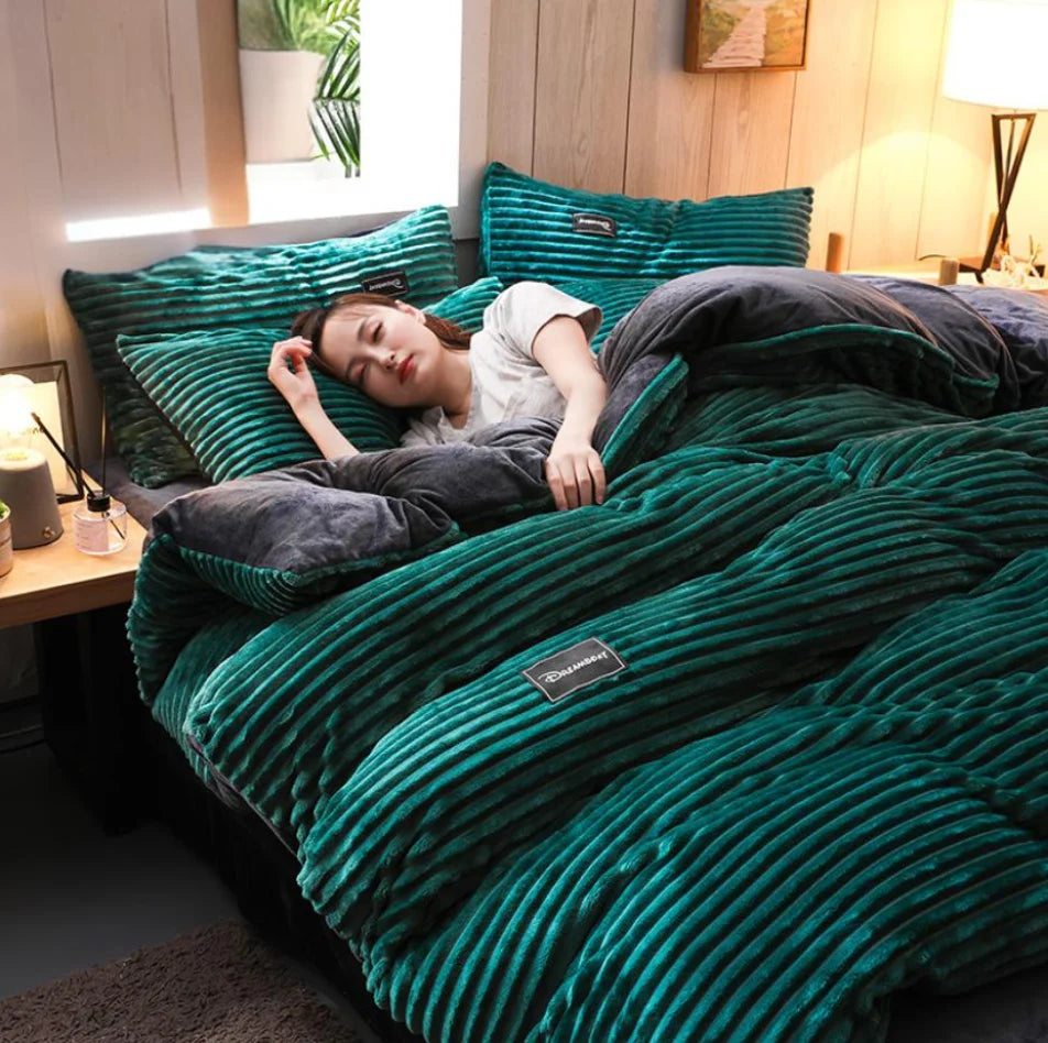 Warm Winter Duvet Cover Bedding Set Thick Solid Color Velvet Double Soft Quilt Cover Twin Queen King Comforter Cover Sets 220*24 Pi-Mart