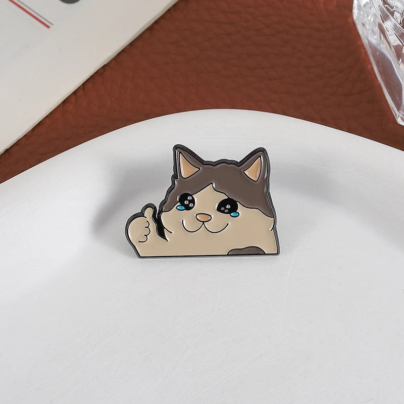 Thumb Up Crying Cat Enamel Pin Kawaii Humorous Animal Brooch Lapel Backpack Badge Funny Jewelry Gifts For Cat Lovers Friends Pi-Mart