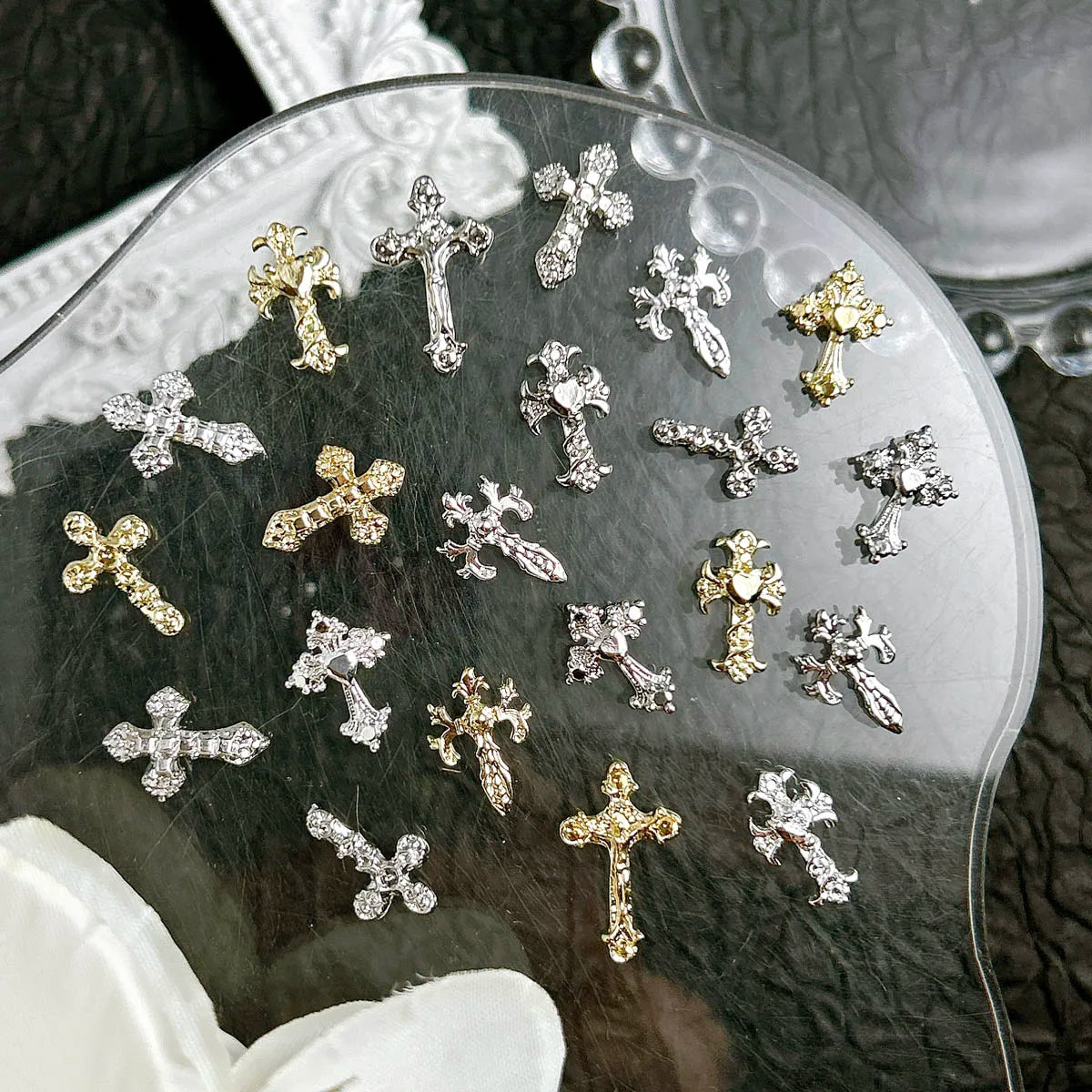 20PCS 3D Light Luxury Classic Cross Nail Charms Creative Exquisite Retro Alloy Cross Nail Art Decorations for DIY Cool Manicure Pi-Mart