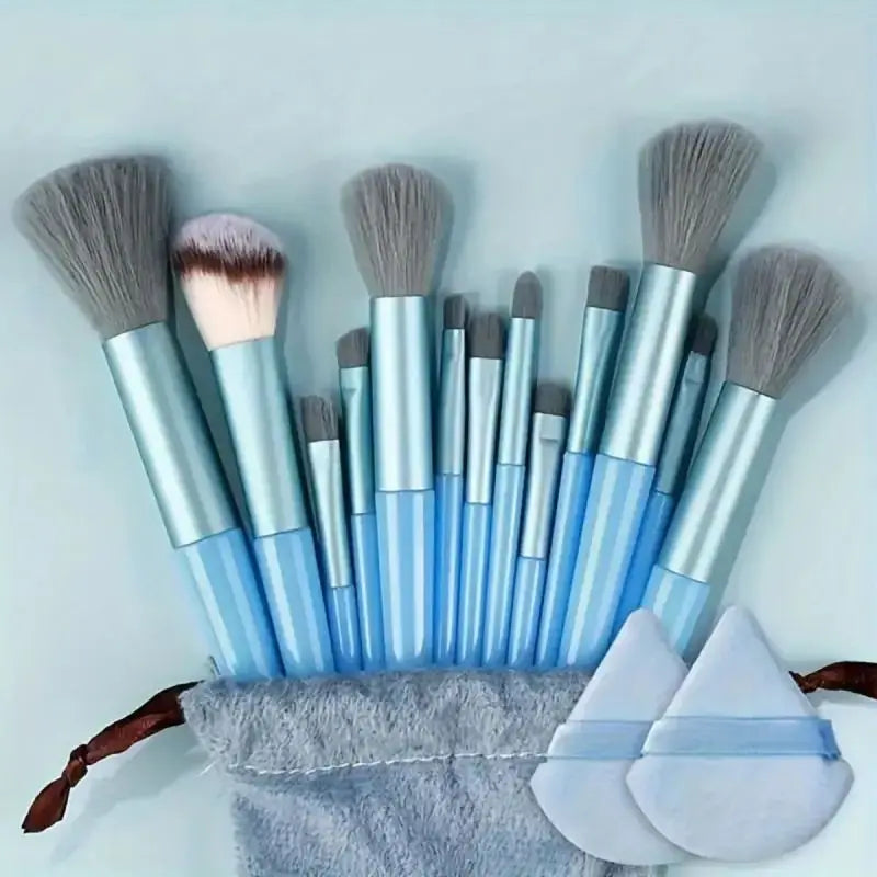 Makeup Brush Set Soft Fluffy Professiona Cosmetic Foundation Powder Eyeshadow Kabuki Blending Make Up Brush Beauty Tool Makeup Tri Light Beauty