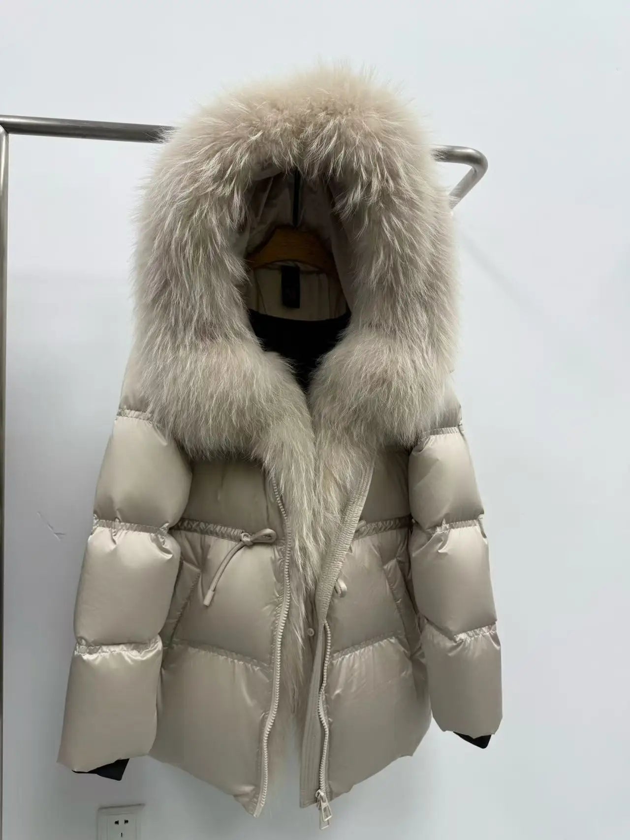 Fox Fur Jacket Women Loose Hooded White Goose Down Coat Female New Autumn Winter Thick Warm Natural Real Fur Puffer Jacket Lady LadyShow.Store