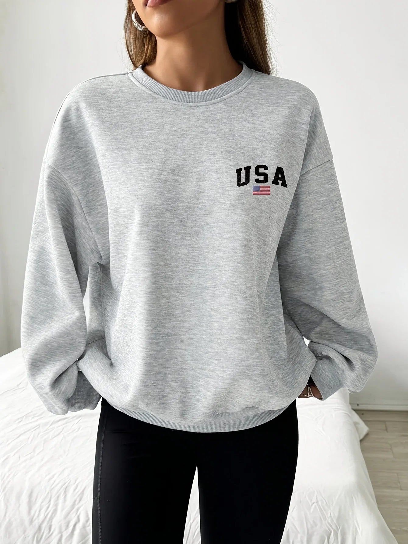 Women's Casual USA Print Pullover Sweatshirt Geometric Design Long Sleeve Round Neck Machine Washable Regular Fit for Autum LadyShow.Store