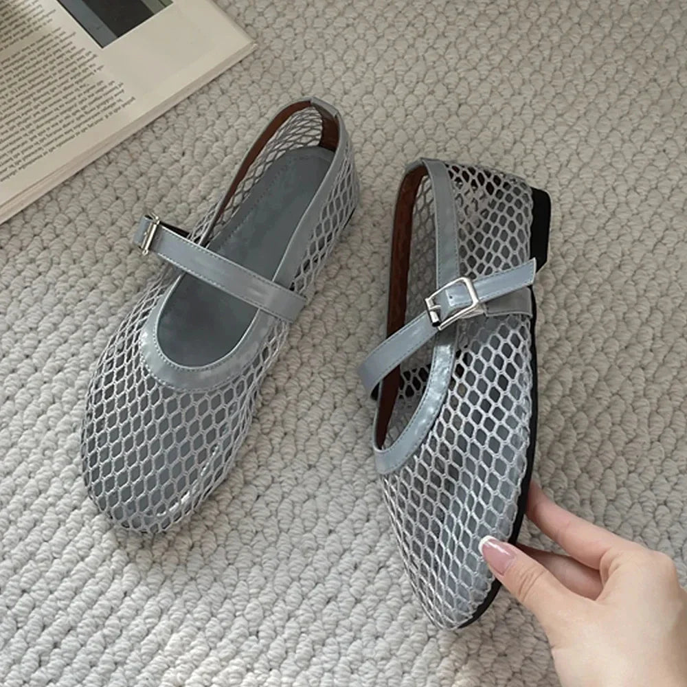 Aneikeh Round Toe Flat Shoes Women Non Slip Flat Sandals Sizes 35-43 Breathable Mesh Beach Outdoor Shallow Comfortable Shoes LadyShow.Store