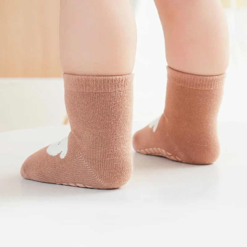 6 Pairs Kids Non-Slip Socks Cute Cartoon Fox and Bear Pattern Childrens Boys Girls Floor Socks Comfortable for Toddler Pi-Mart