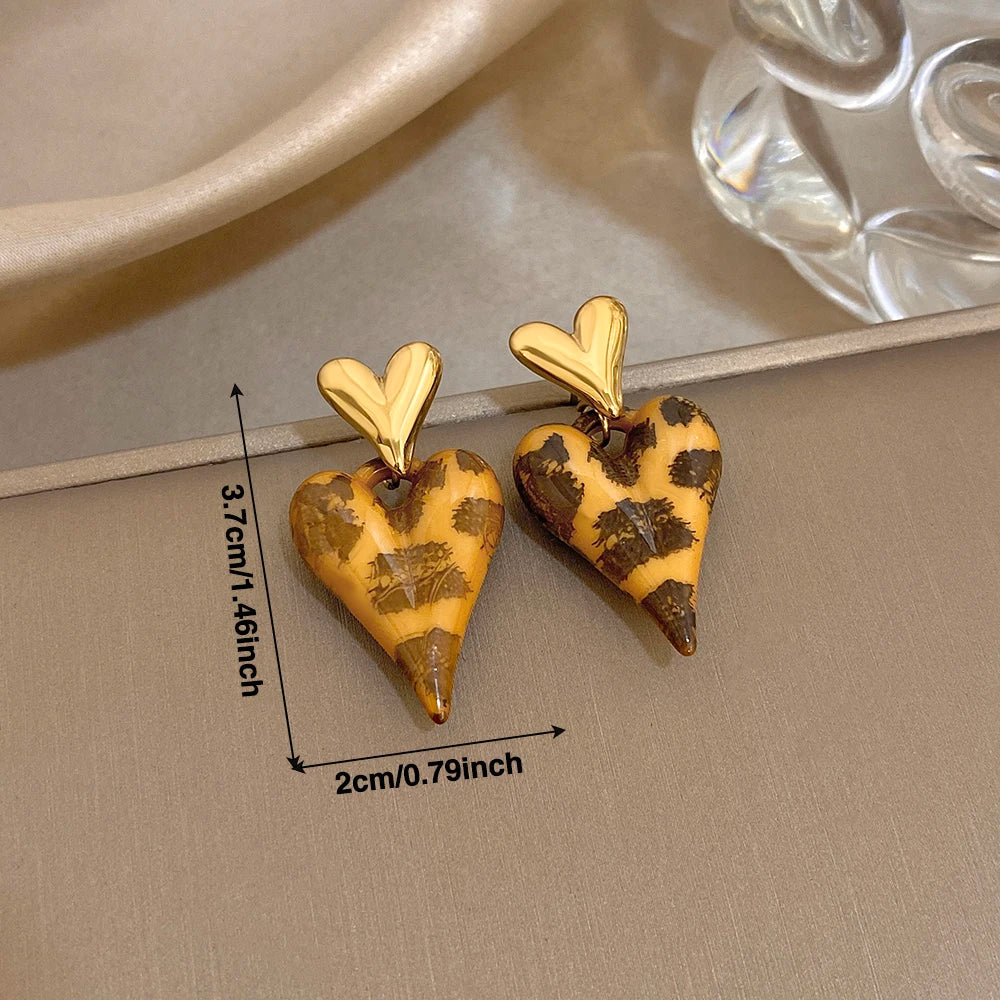 Greatera Caramel Amber Patterned Irregular Heart Earrings For Women Charm Stainless Steel Waterproof Popular Ear Accessories New Pi-Mart