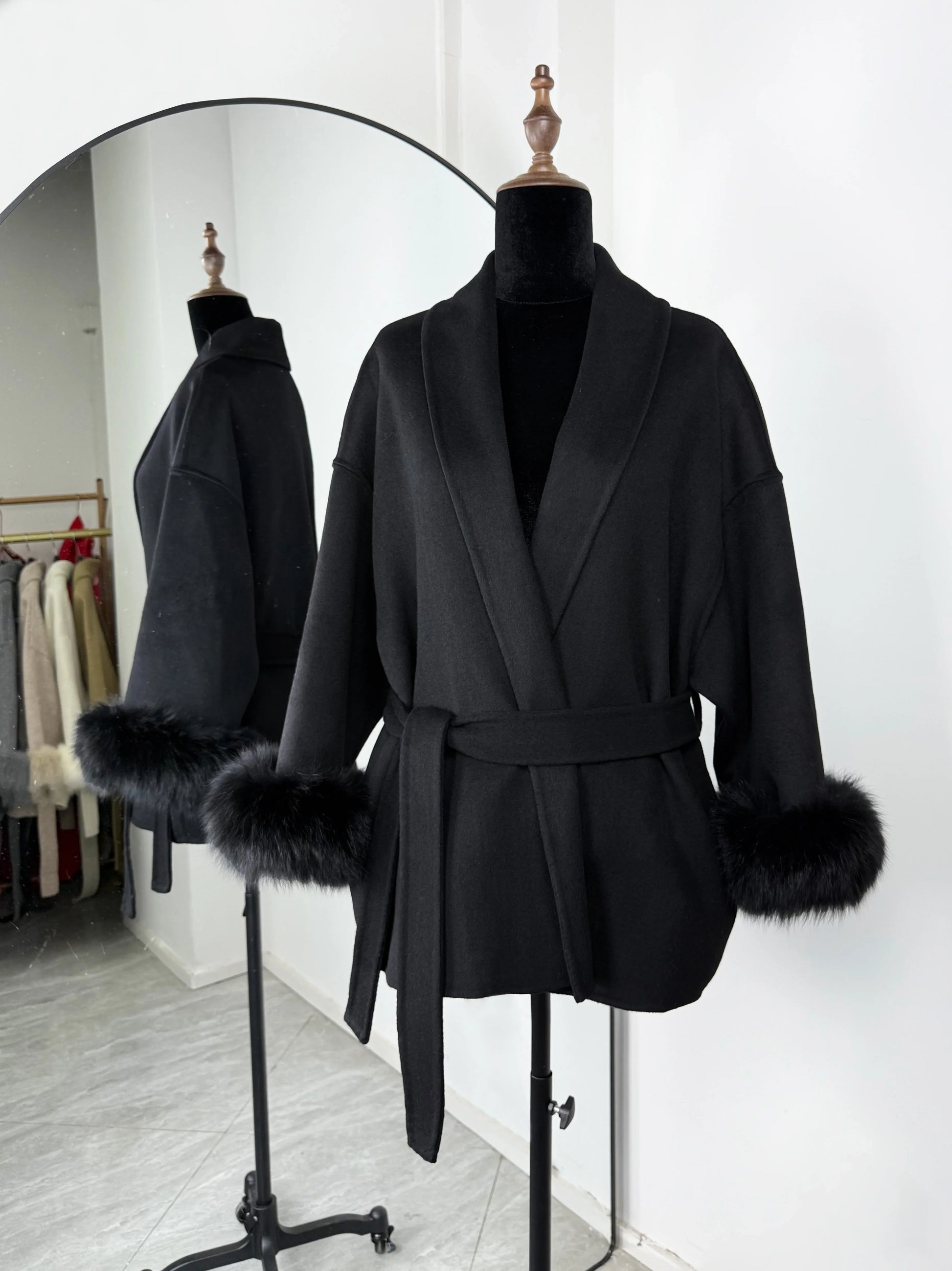 TARUXY Fox Fur Woolen Coats Women's Short Coat Office Lady Removable Elegant Double-sided Wool Overcoat 2025 New Cardigan Jacket LadyShow.Store