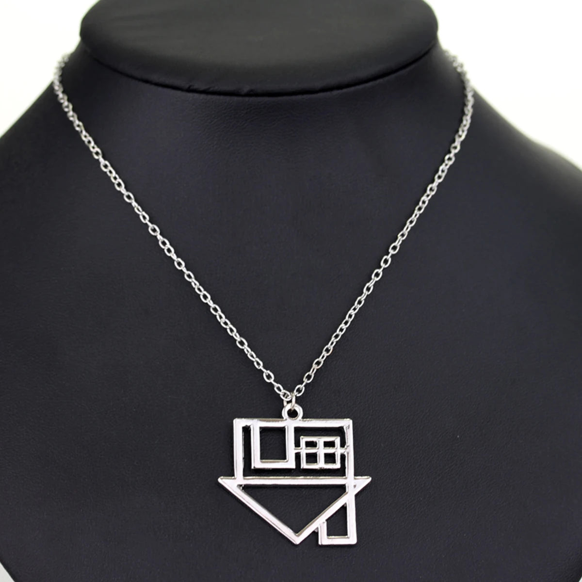Hip Hop Rock Style Hollow House Pendant Necklace Punk Creative Trend Men Sweater Chain Fashion Clothing Jewelry Accessories Gift Pi-Mart